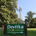 Devitka Hotel Janov