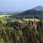 Devítka Hotel 3*