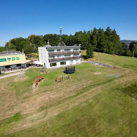 Devitka 3* ヤノフ