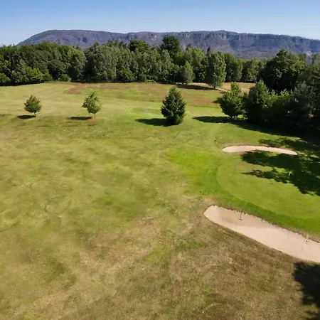 Devitka ホテル 3*