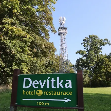 Devitka فندق جانوف