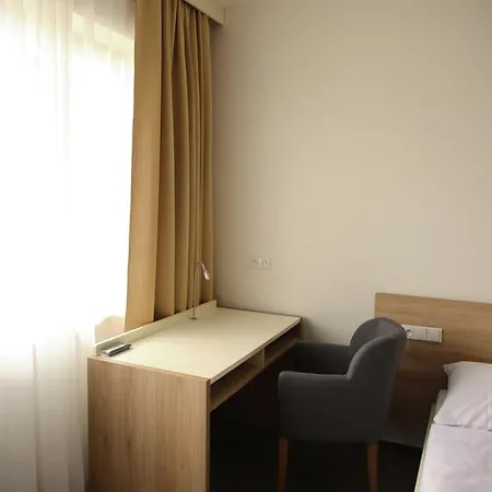 Hotel Devitka 3*