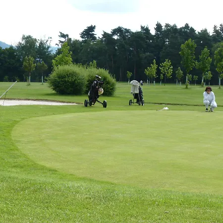 Devitka 3* ヤノフ